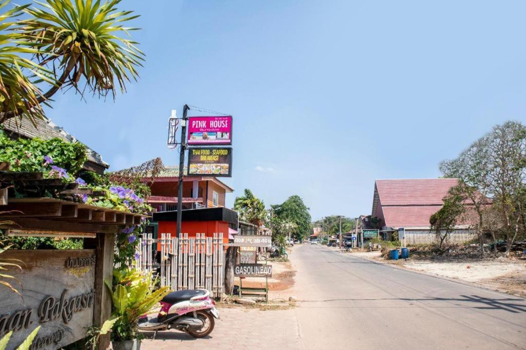 Oyo 797 Pink House Bungalow Ko Lanta المظهر الخارجي الصورة